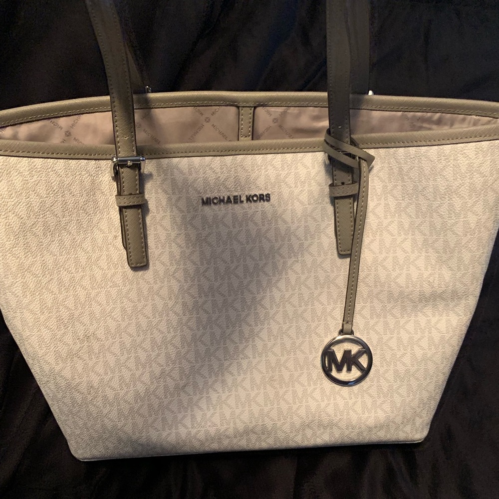 Mk tote purse